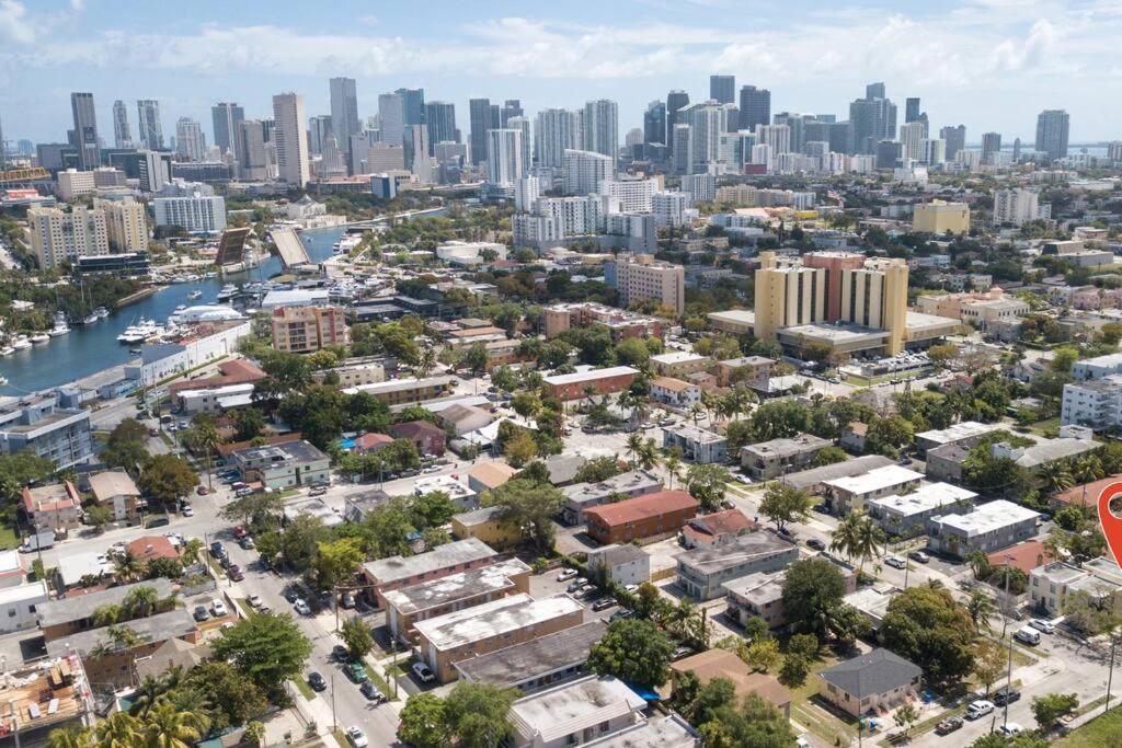 Apartamento Lovely Near Brickell 3 *